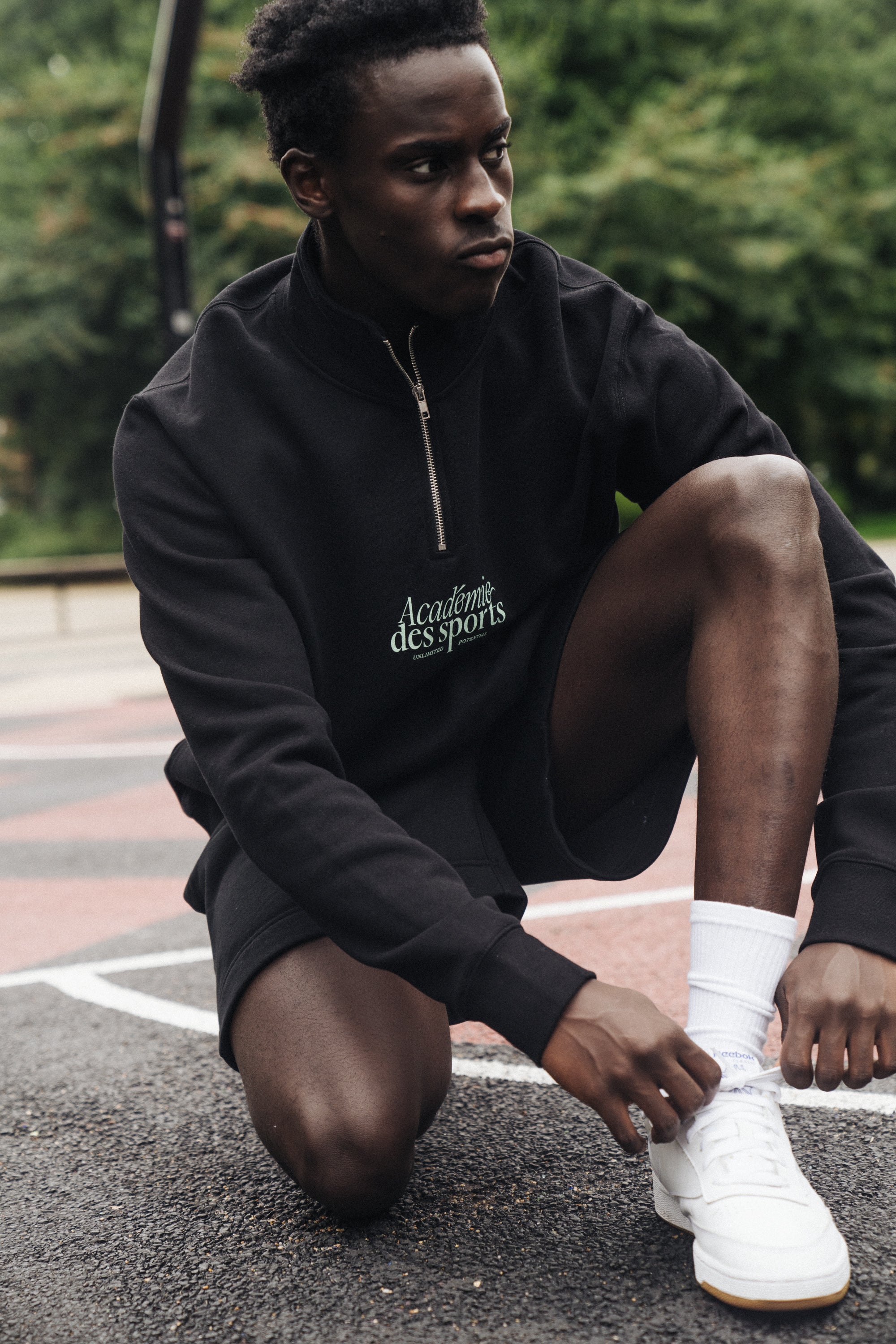 Vice 84 'Académie Des Sports Script' 1/4 Zip Sweater - Black – UN:IK ...